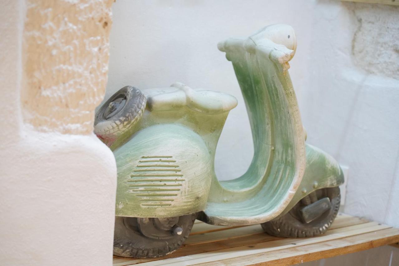 Casetta Particolare - Nel Cuore Di Ostuni Bagian luar foto